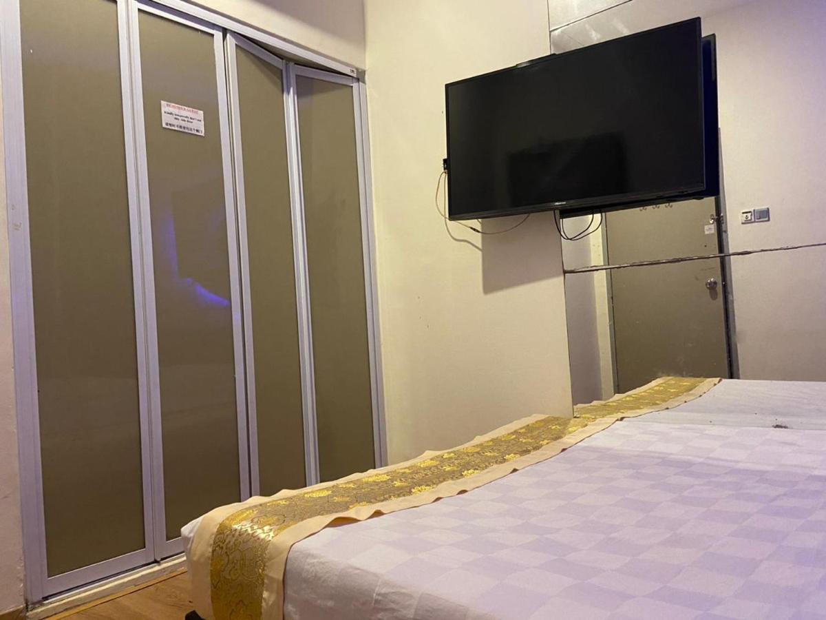 Hotel Zamburger De Melaka Buitenkant foto