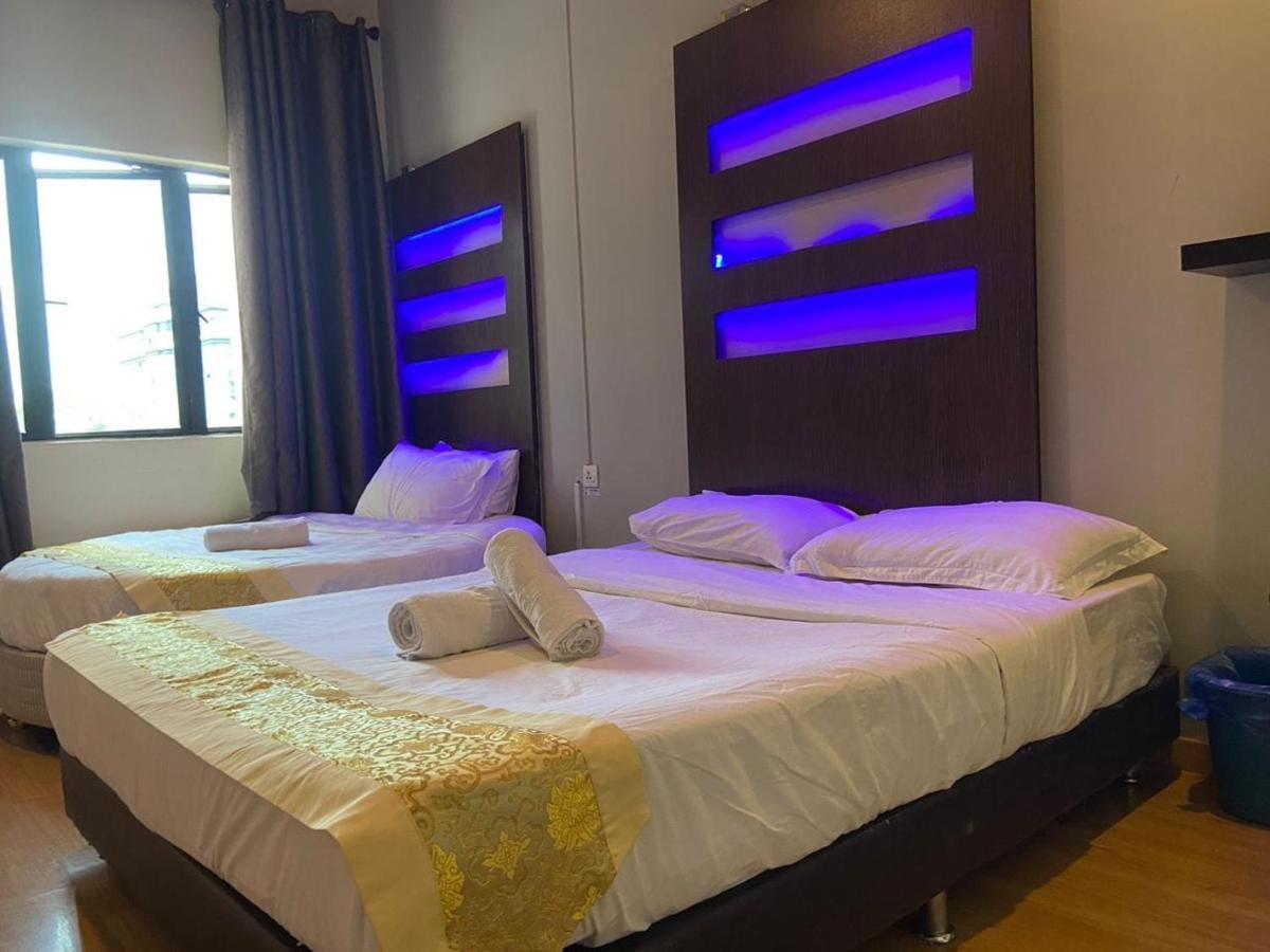 Hotel Zamburger De Melaka Buitenkant foto