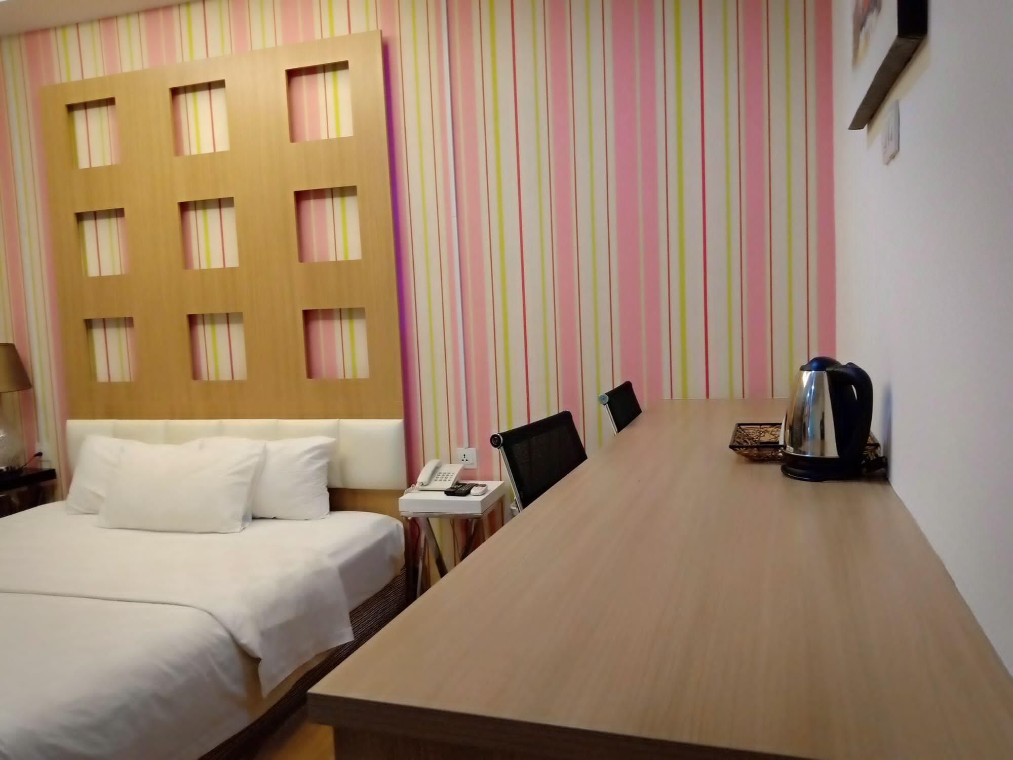 Hotel Zamburger De Melaka Buitenkant foto