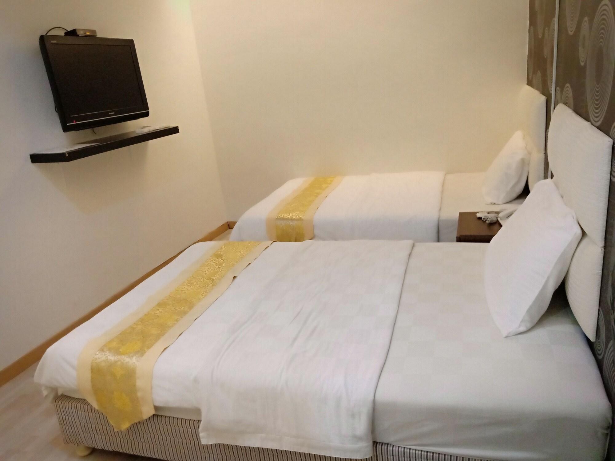 Hotel Zamburger De Melaka Buitenkant foto